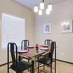 Single-Story Apt, 3 Mi To Fort Bliss!