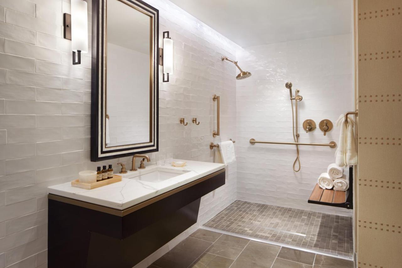 The Plaza Pioneer Park 5*