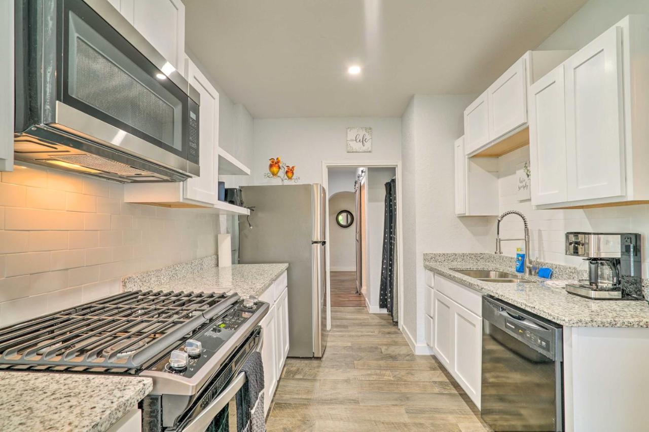 Holiday home Charming And Quaint House With Backyard! El Paso