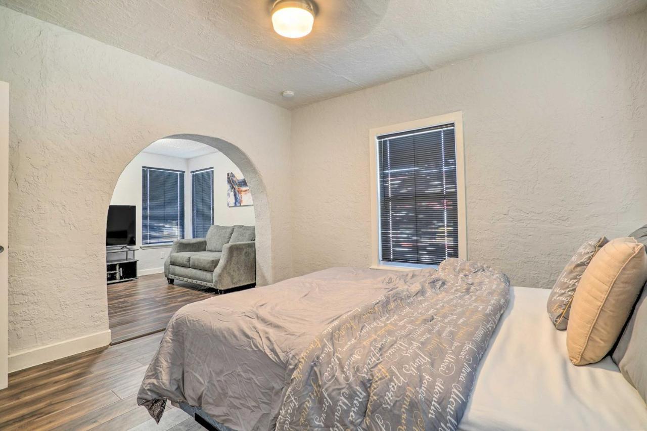 Charming And Quaint House With Backyard! Holiday home *