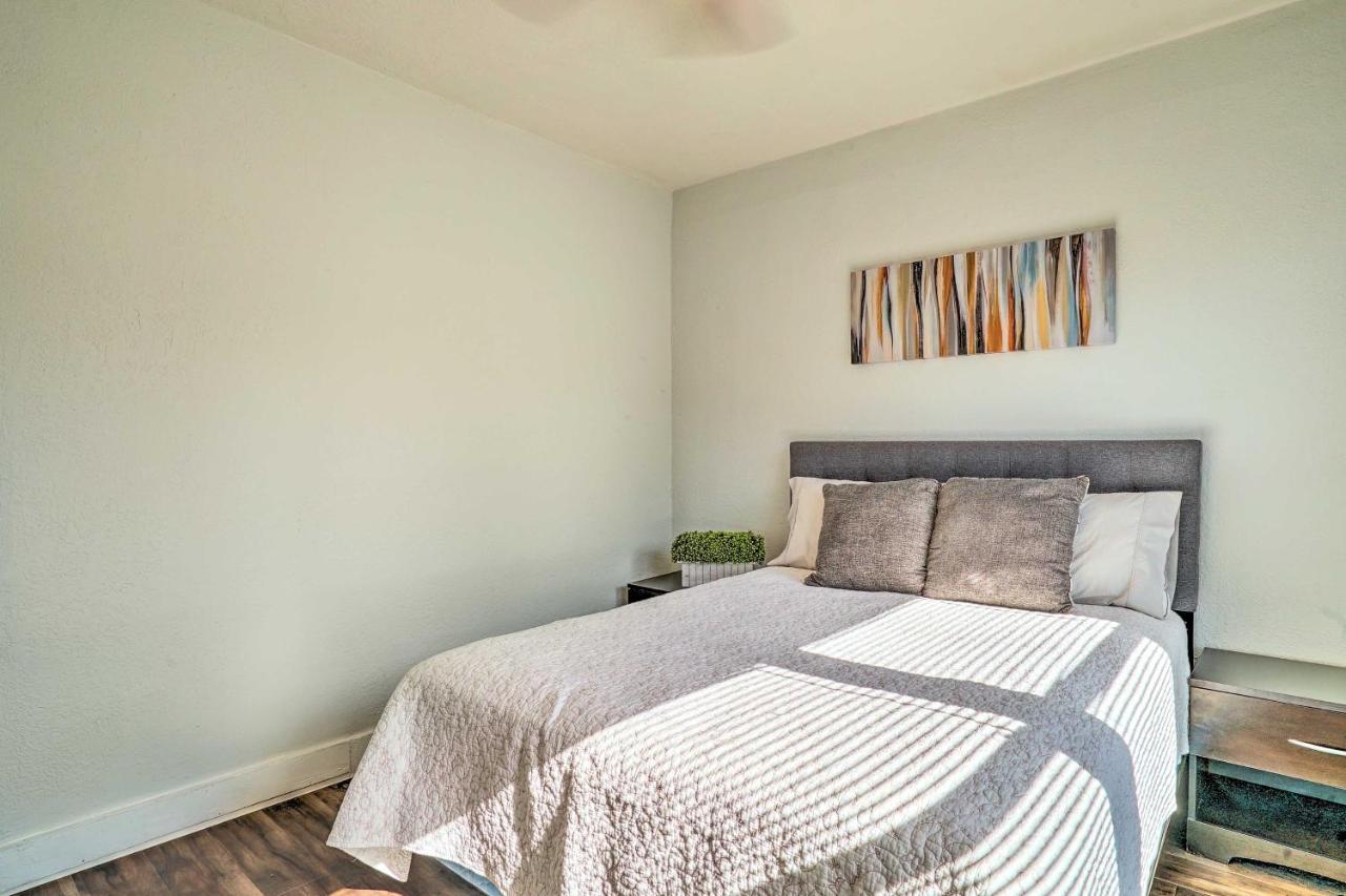 Charming And Quaint House With Backyard! Holiday home El Paso