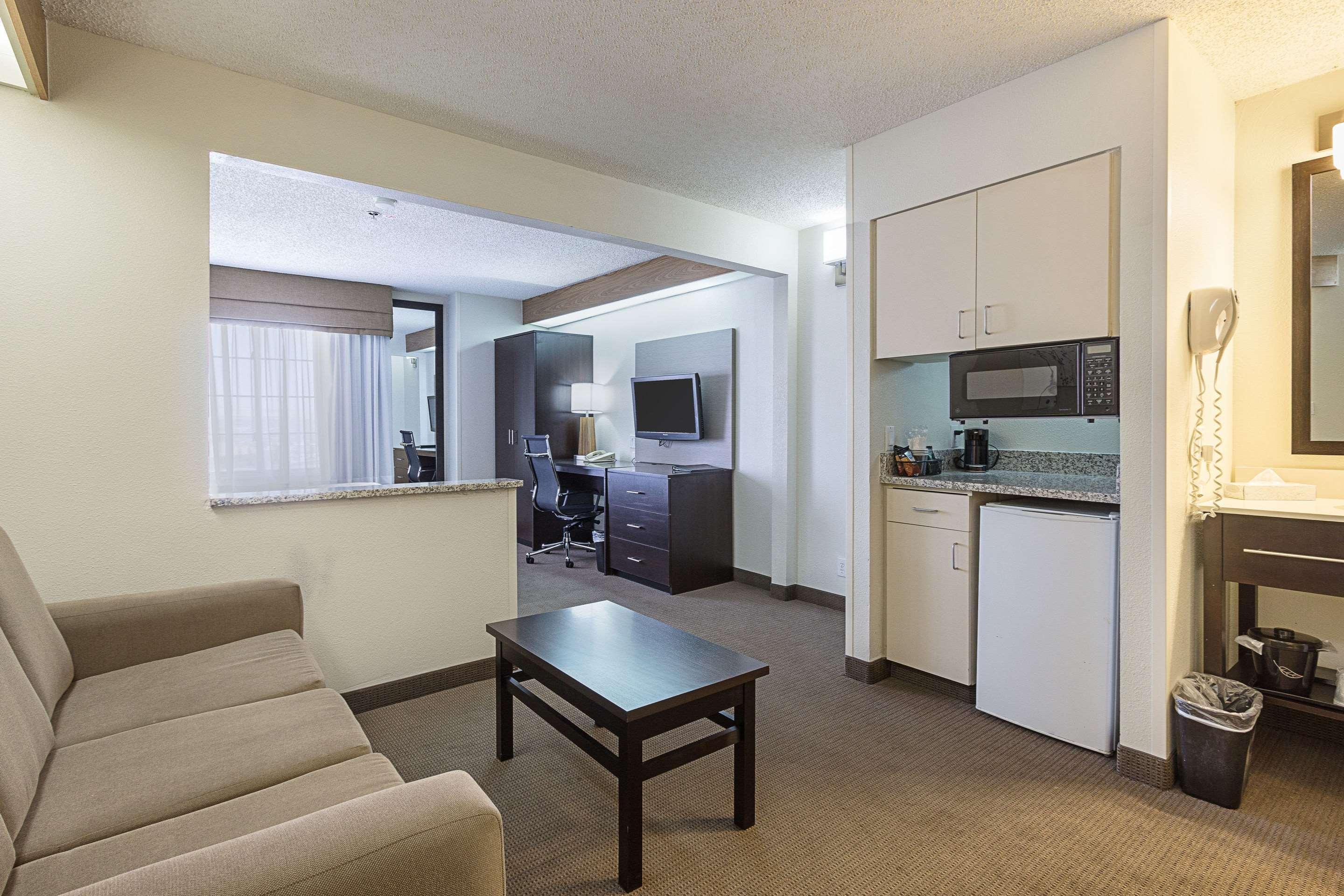 Hotel Spark By Hilton El Paso University