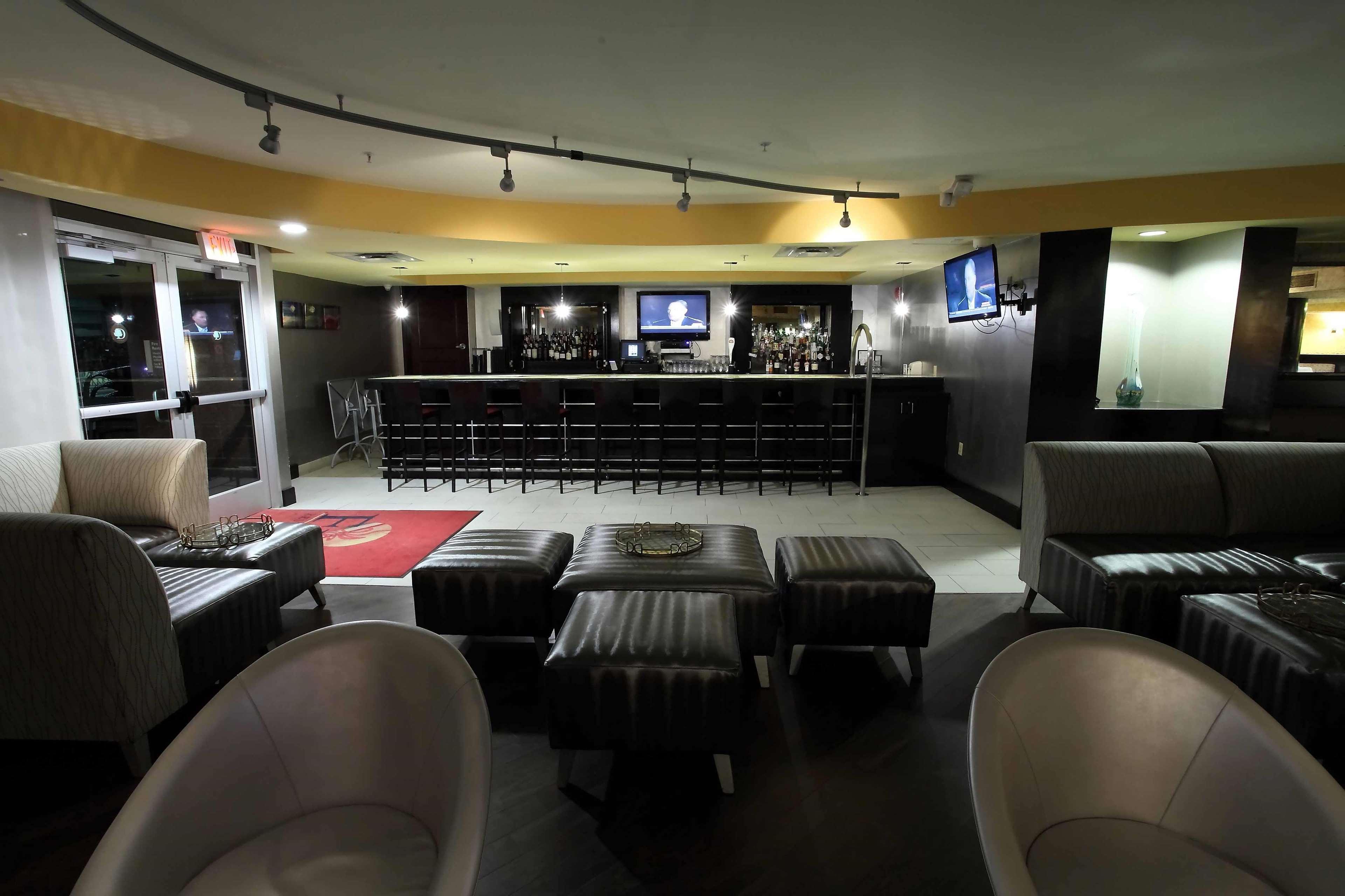 Hotel Doubletree By Hilton Downtown