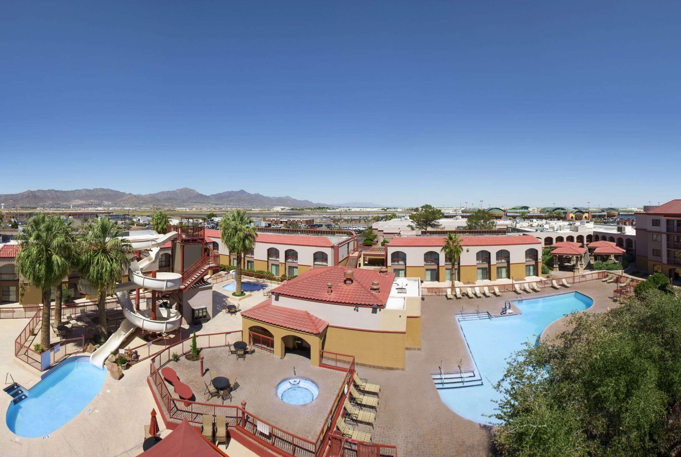 Wyndham Airport And Water Park Hotel El Paso