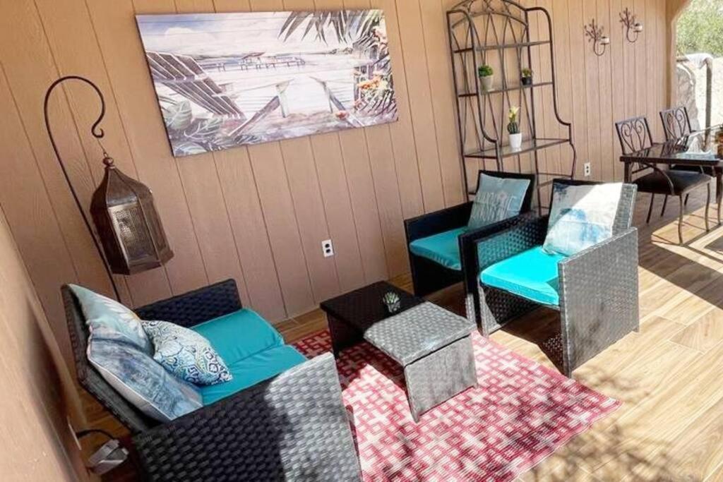 My Cozy Duplex B In The Heart Of West Side