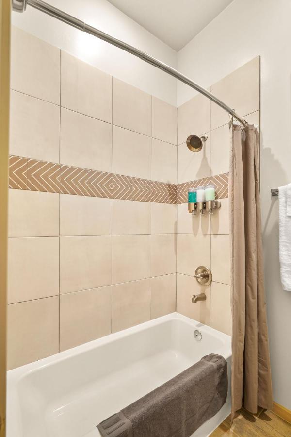 Casa Agave - Comfortable Eastlake Retreat * El Paso
