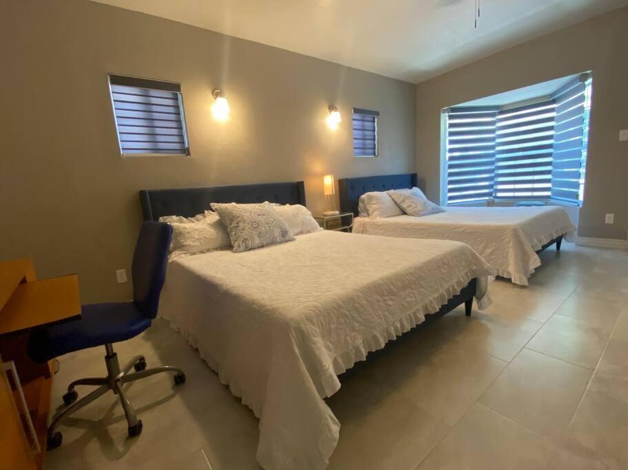 Big Family, Close To All, Duplex A And B Downtown Utep Hospitals El Paso