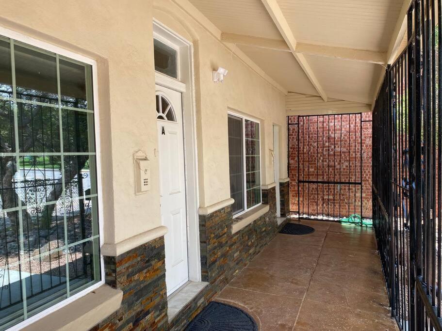 Big Family, Close To All, Duplex A And B Downtown Utep Hospitals El Paso