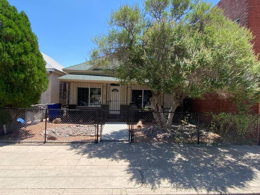 Big Family, Close To All, Duplex A And B Downtown Utep Hospitals *