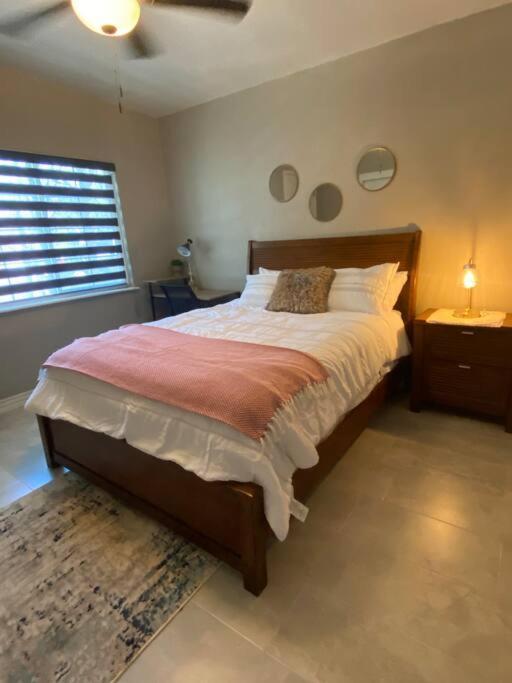 Big Family, Close To All, Duplex A And B Downtown Utep Hospitals Apartamento