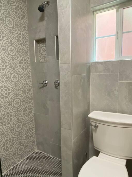 Big Family, Close To All, Duplex A And B Downtown Utep Hospitals Apartamento