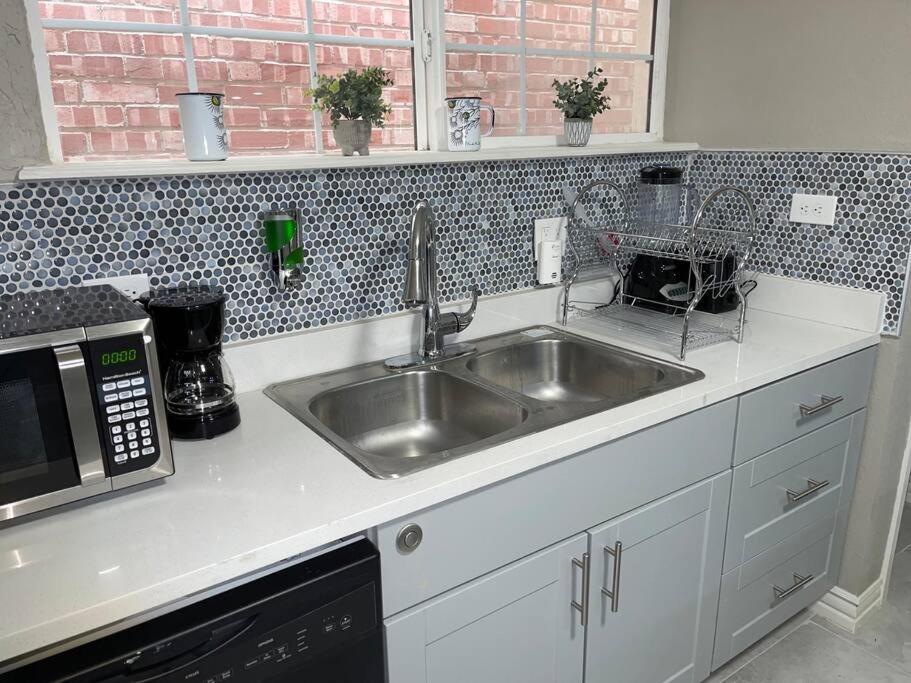 Big Family, Close To All, Duplex A And B Downtown Utep Hospitals Apartamento El Paso