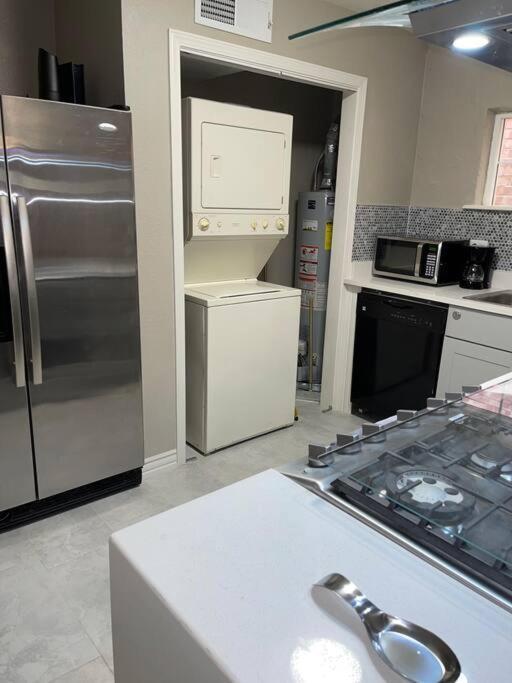 Big Family, Close To All, Duplex A And B Downtown Utep Hospitals Apartamento