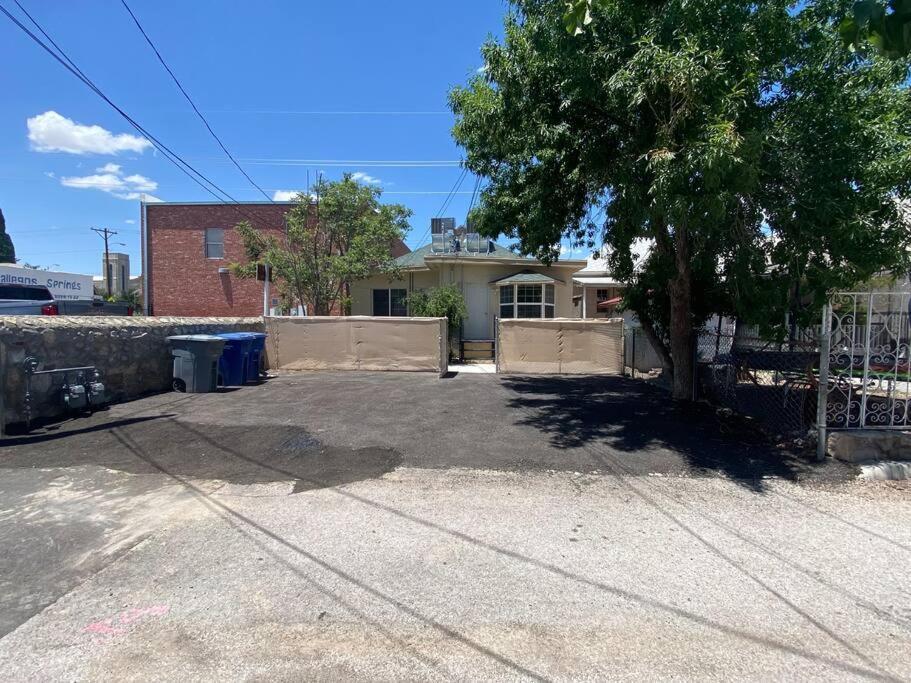 Big Family, Close To All, Duplex A And B Downtown Utep Hospitals *
