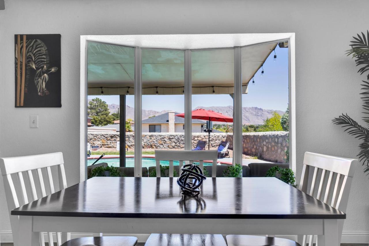 Holiday home With Mountain View/pool/tub