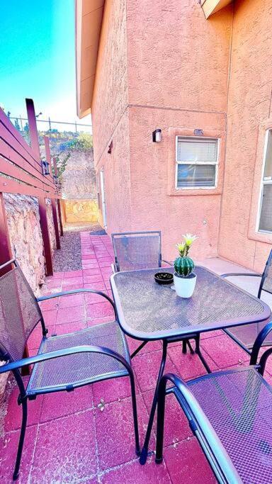 La Casita De Lulu, In The Heart Of West Side * El Paso