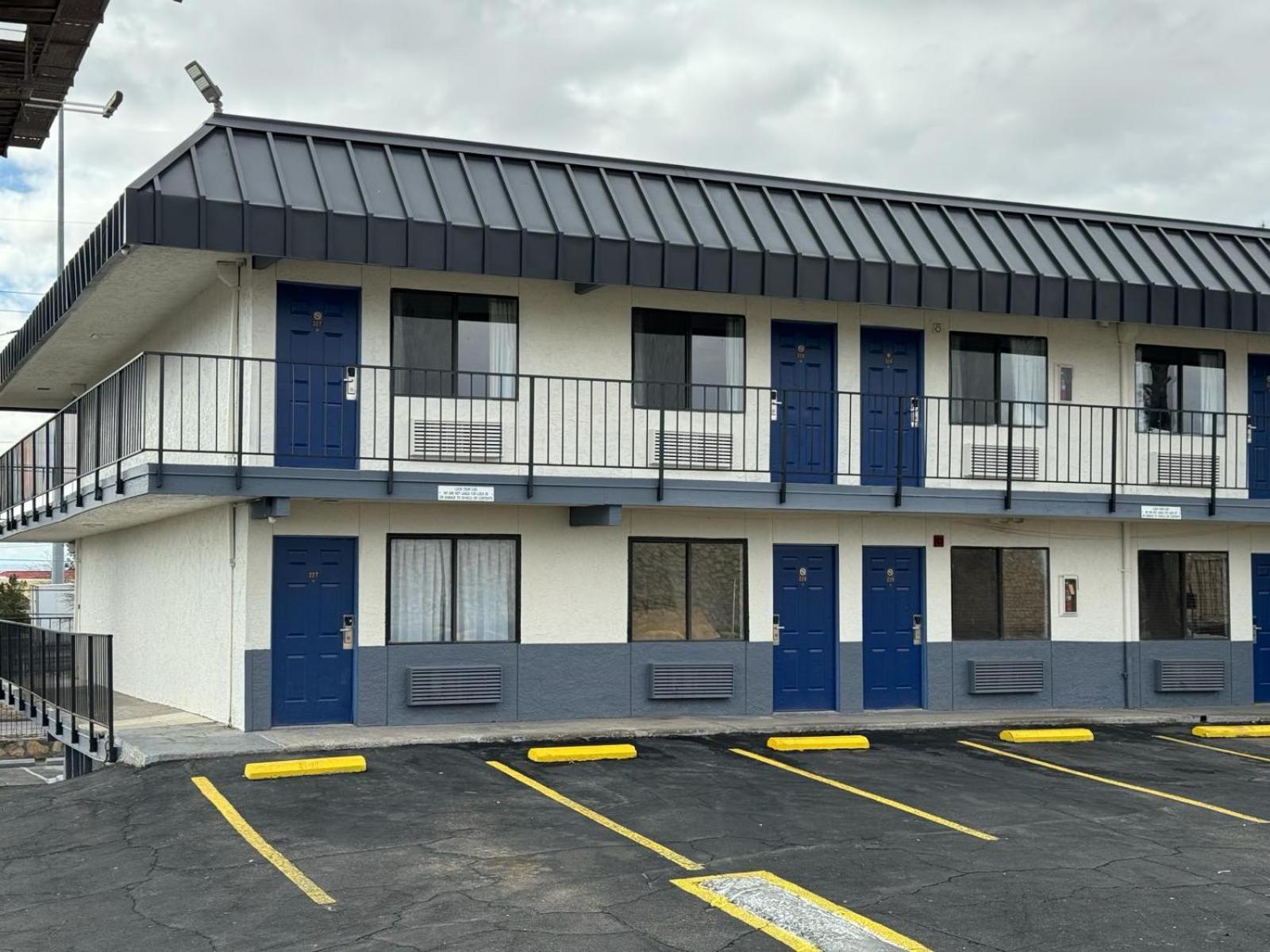 Days By Wyndham Airport East Hotel El Paso