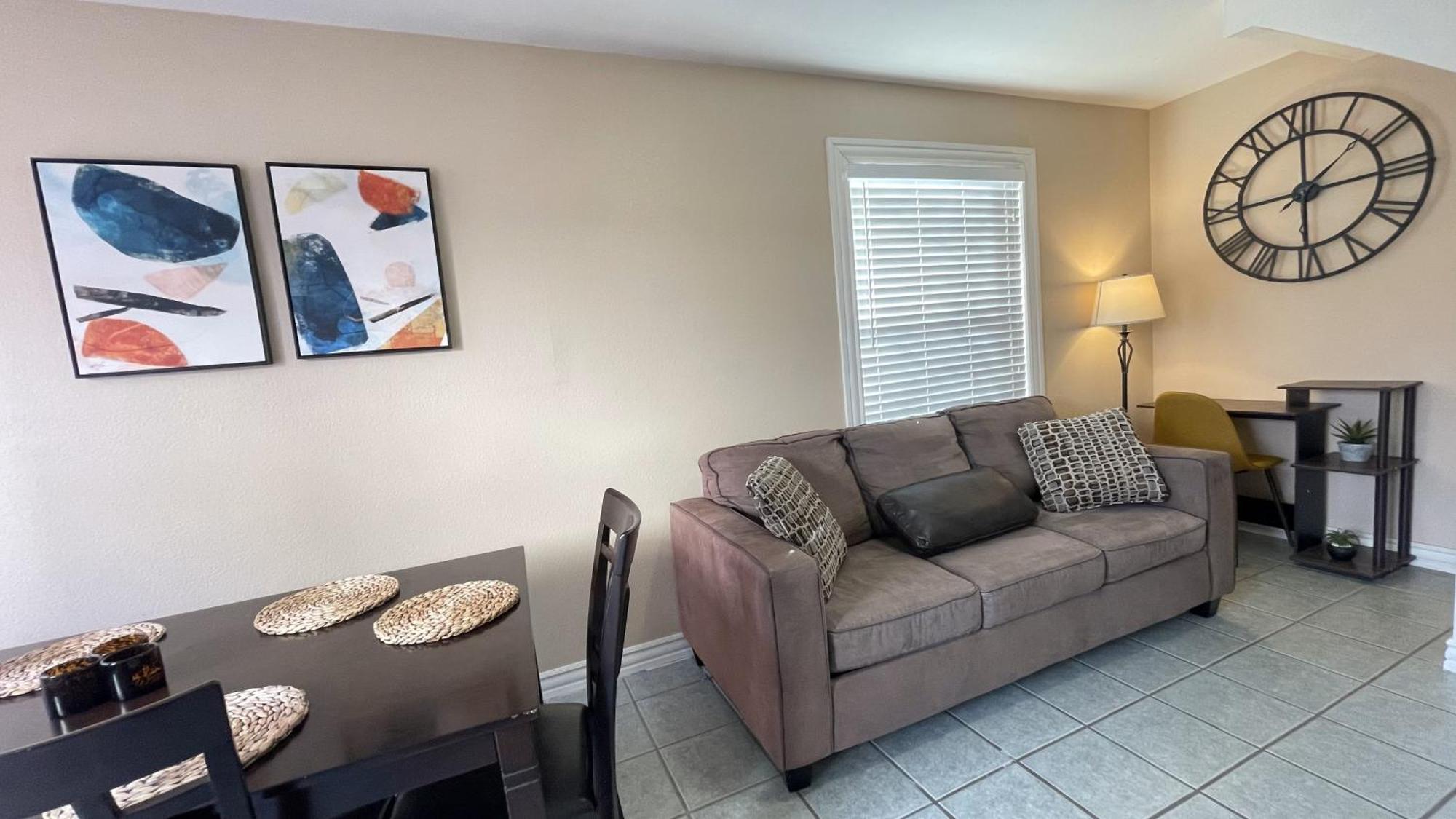 La Casita De Lulu, In The Heart Of West Side Apartment