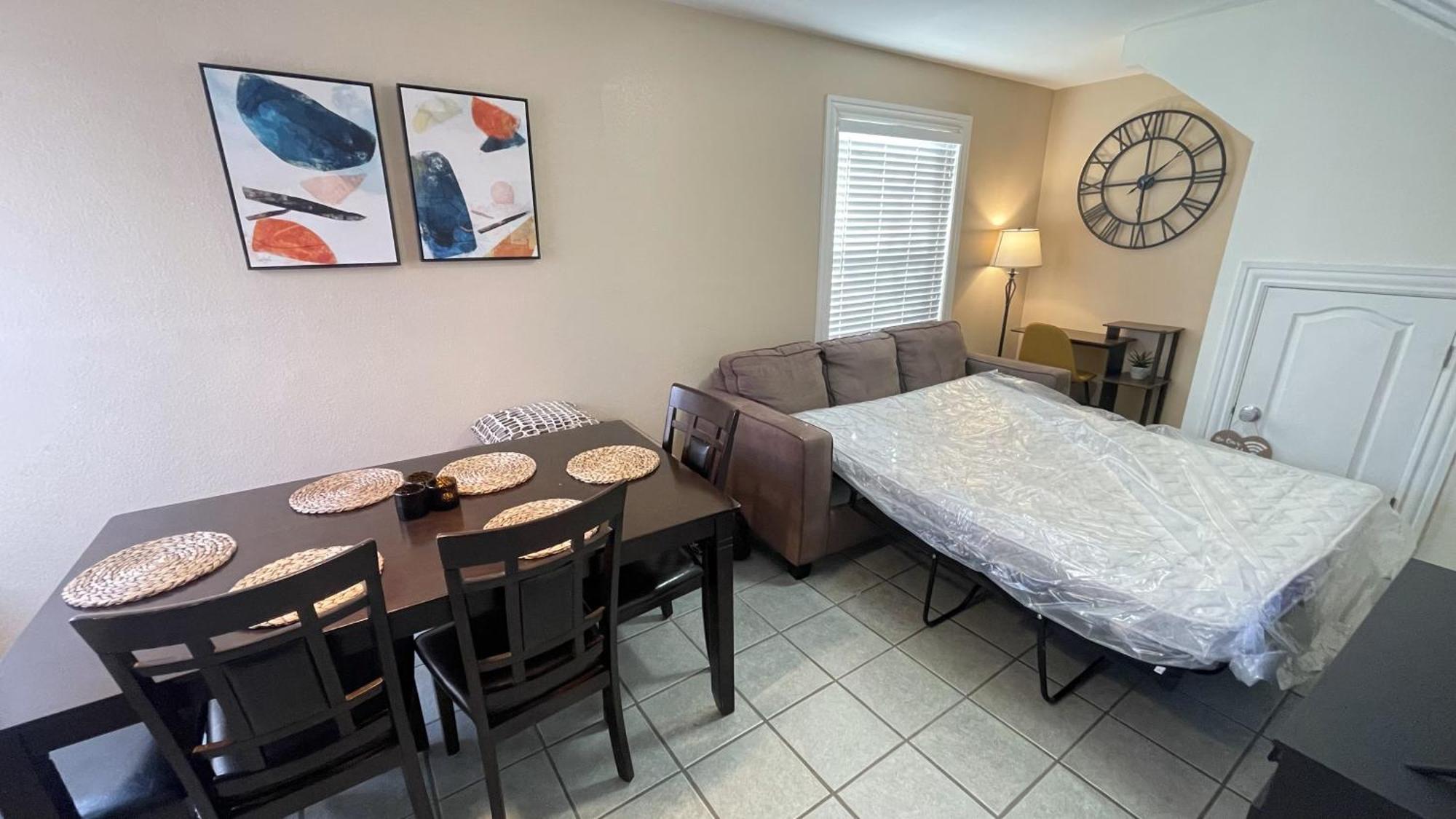 La Casita De Lulu, In The Heart Of West Side Apartment