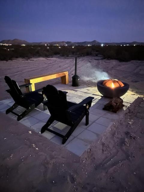 Hueco Sandbox-national Park-outdoor Tub-desert-climbing