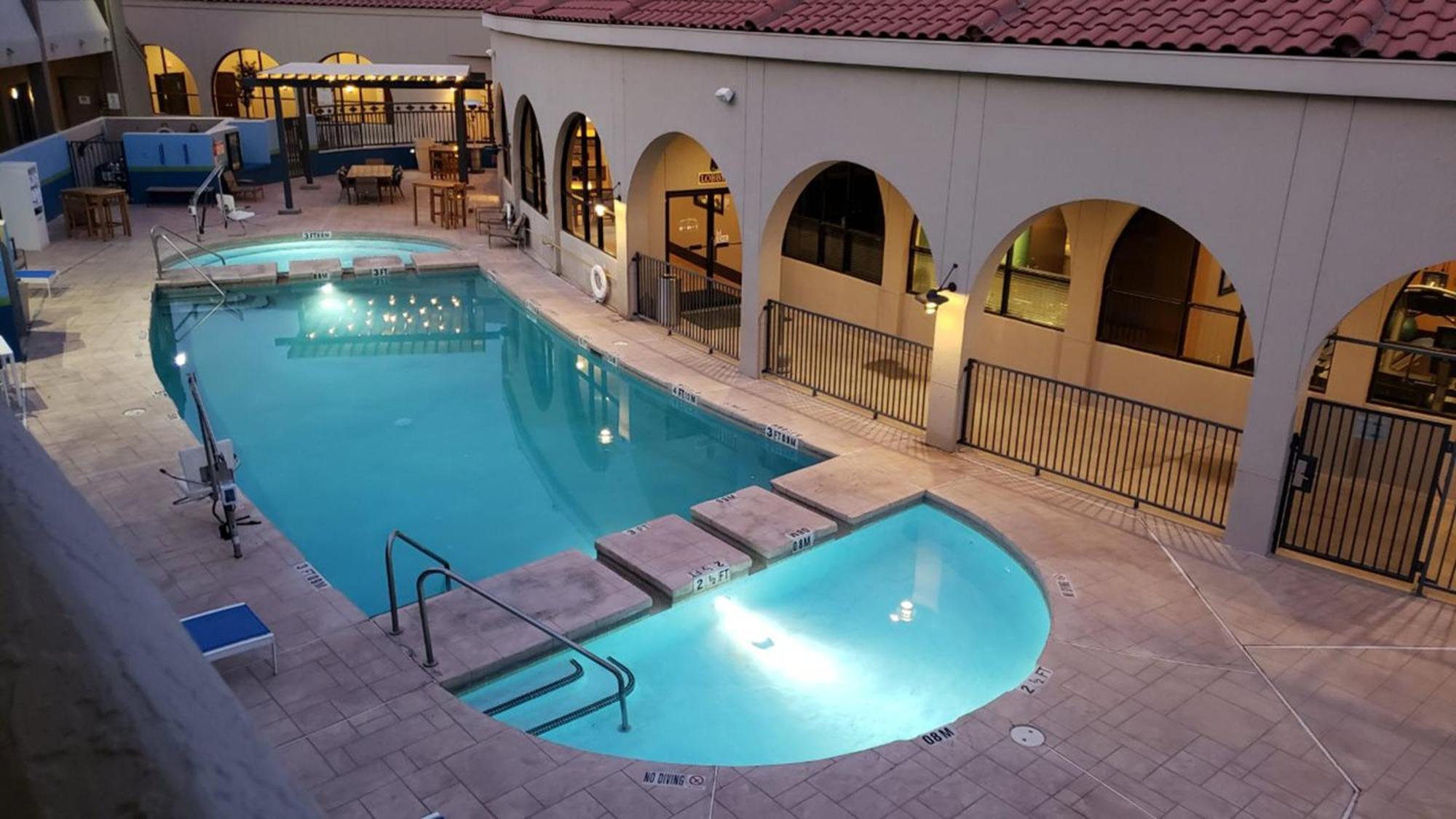 West - Sunland Park By Ihg 3*
