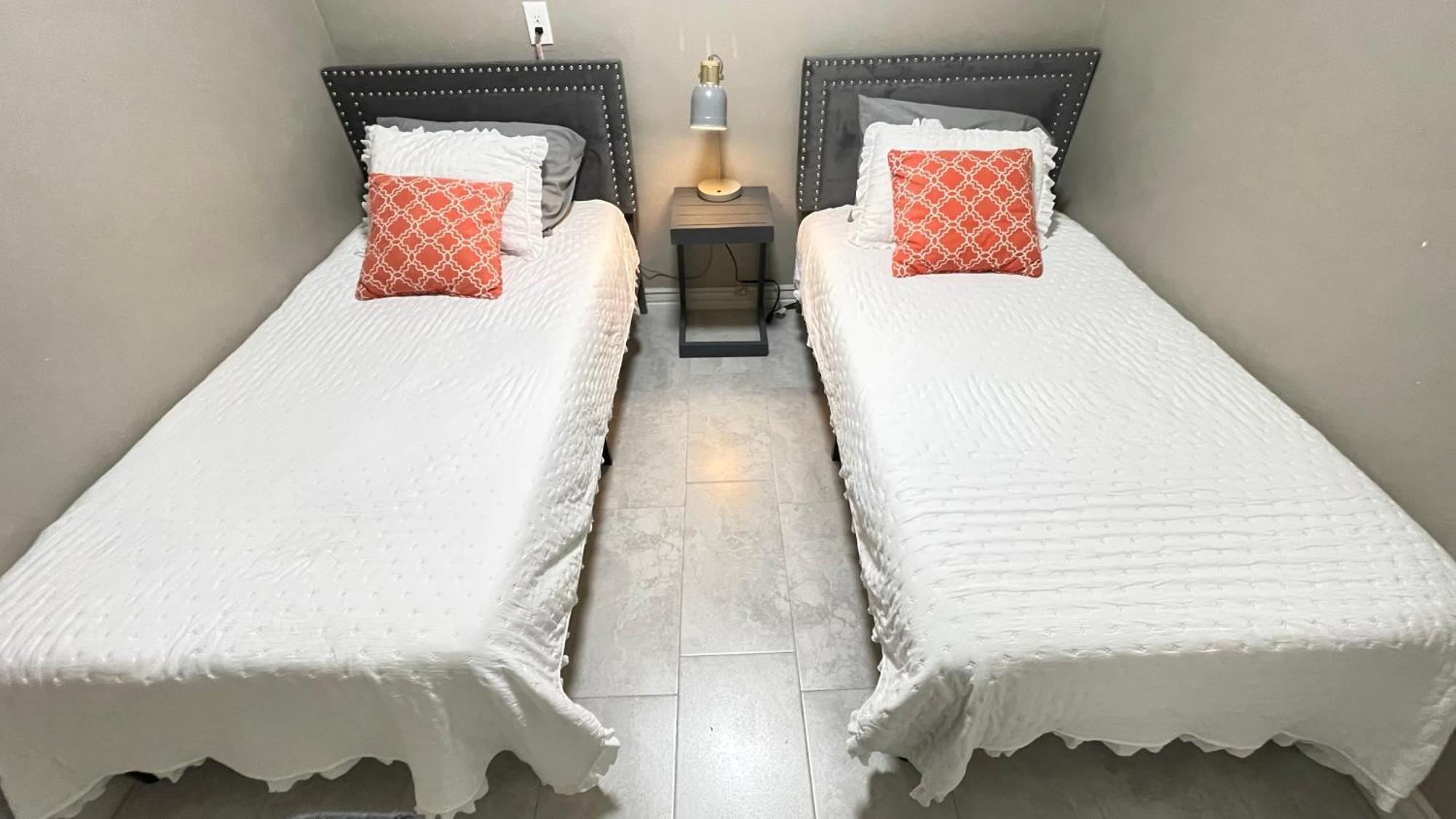 Apartamento Big Family, Close To All, Duplex A And B Downtown Utep Hospitals El Paso