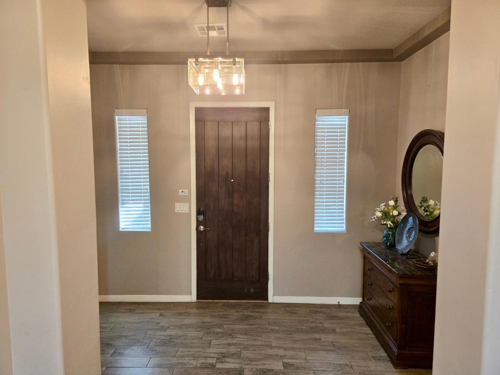 Desert Dream 4 Bedroom 3 Ba With Game And Outdoor Patio & Grill * El Paso