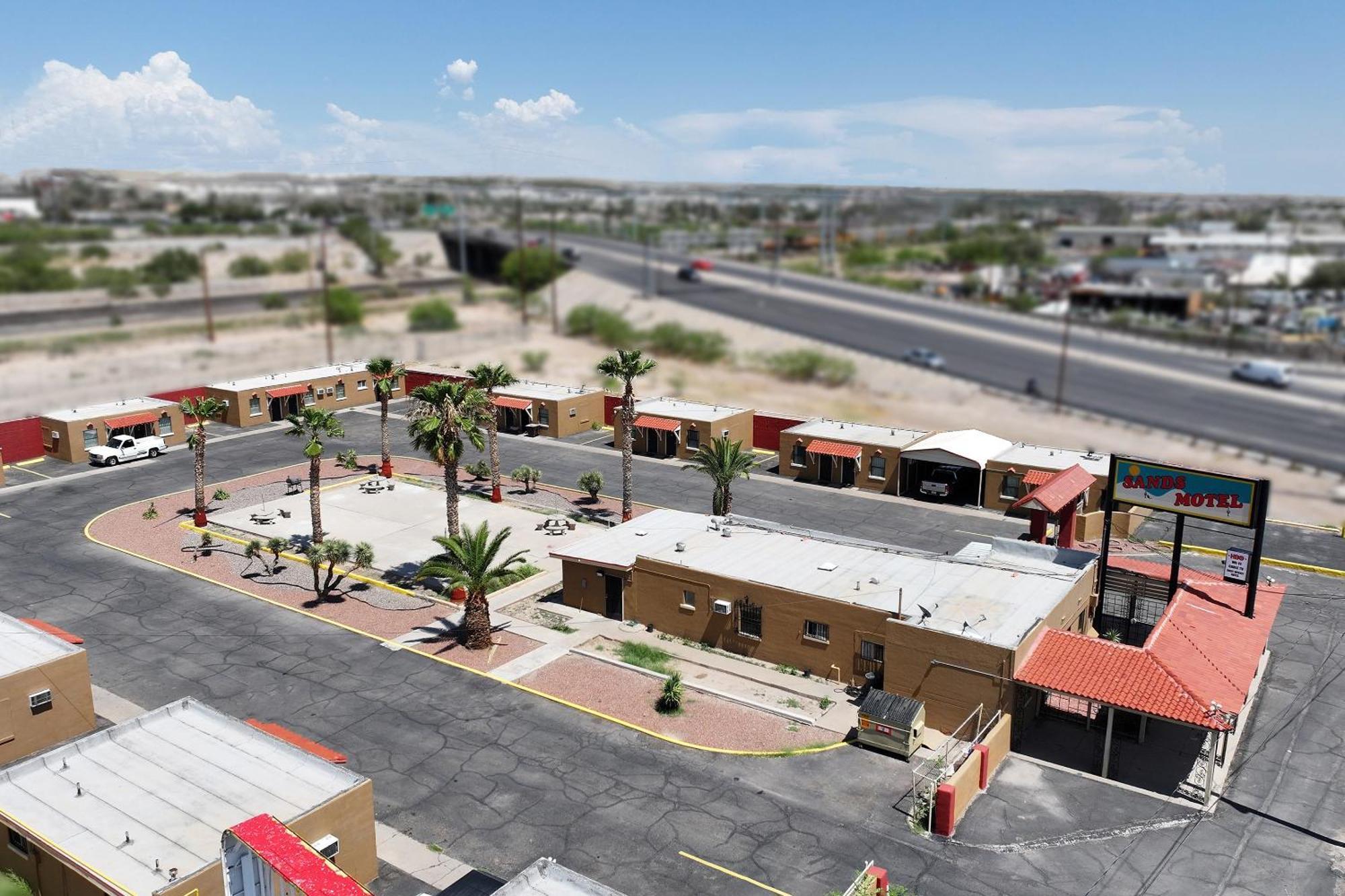 Motel Sands By Oyo Near Airport El Paso