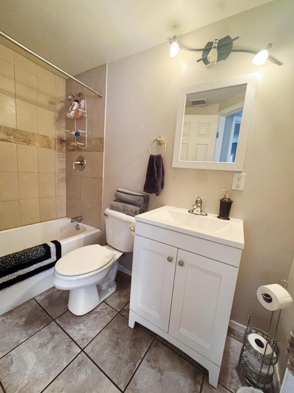 Entire Home In El Paso, Texas Holiday home *