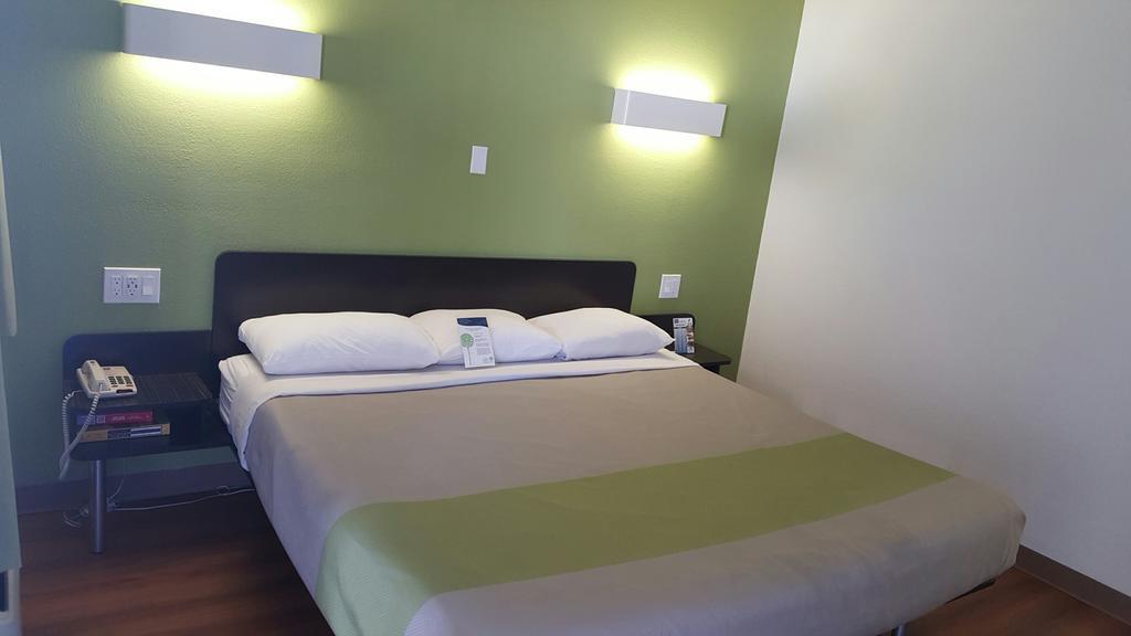 6-el Paso, Tx - West 4* El Paso