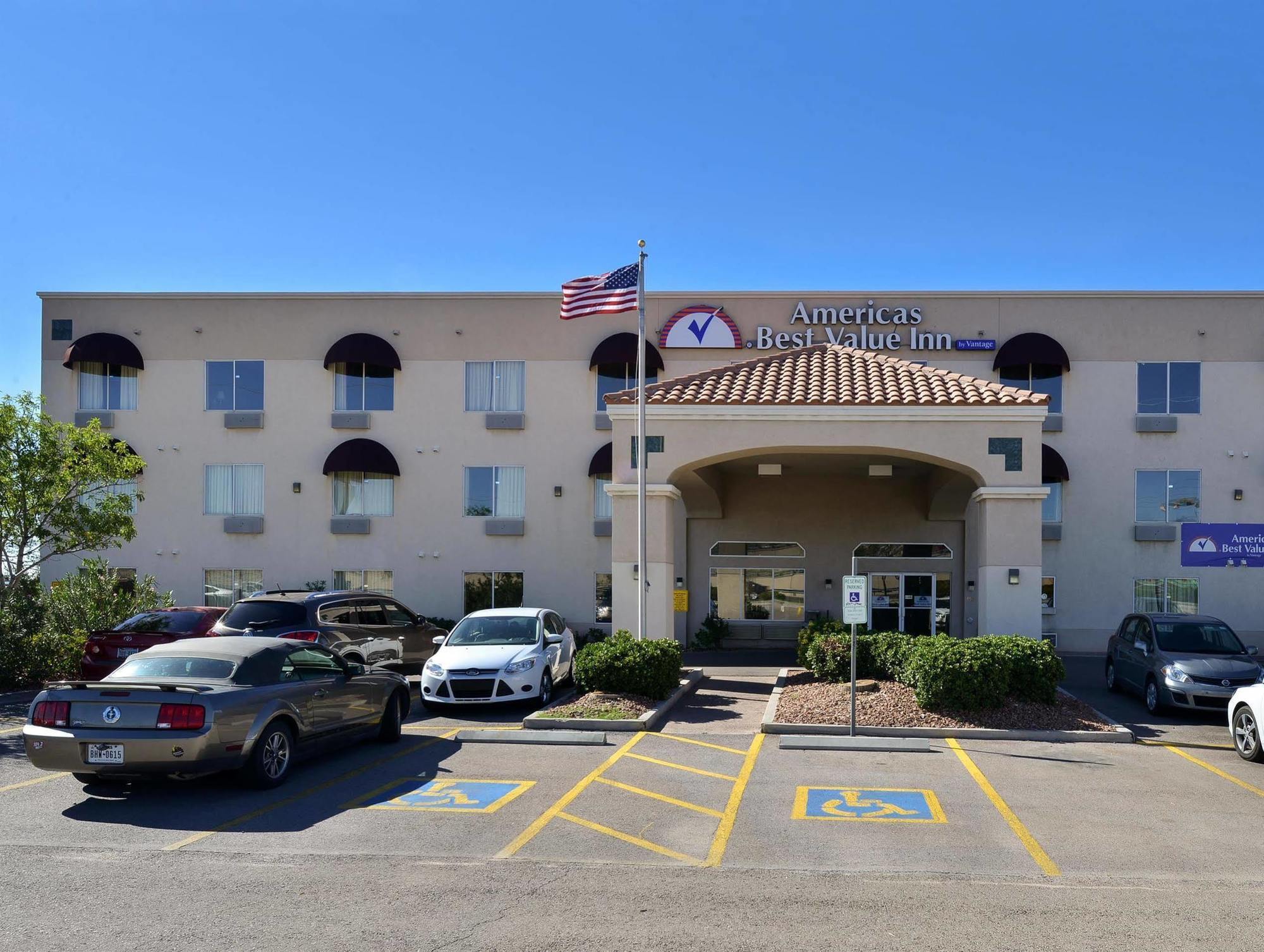Americas - Airport / Medical Center Hotel 2*