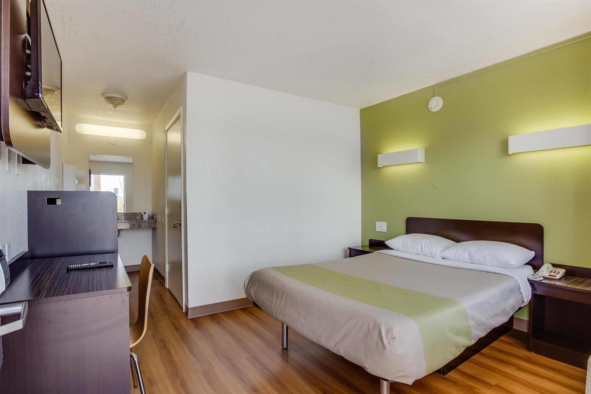 6-el Paso, Tx - West Hotel 4*