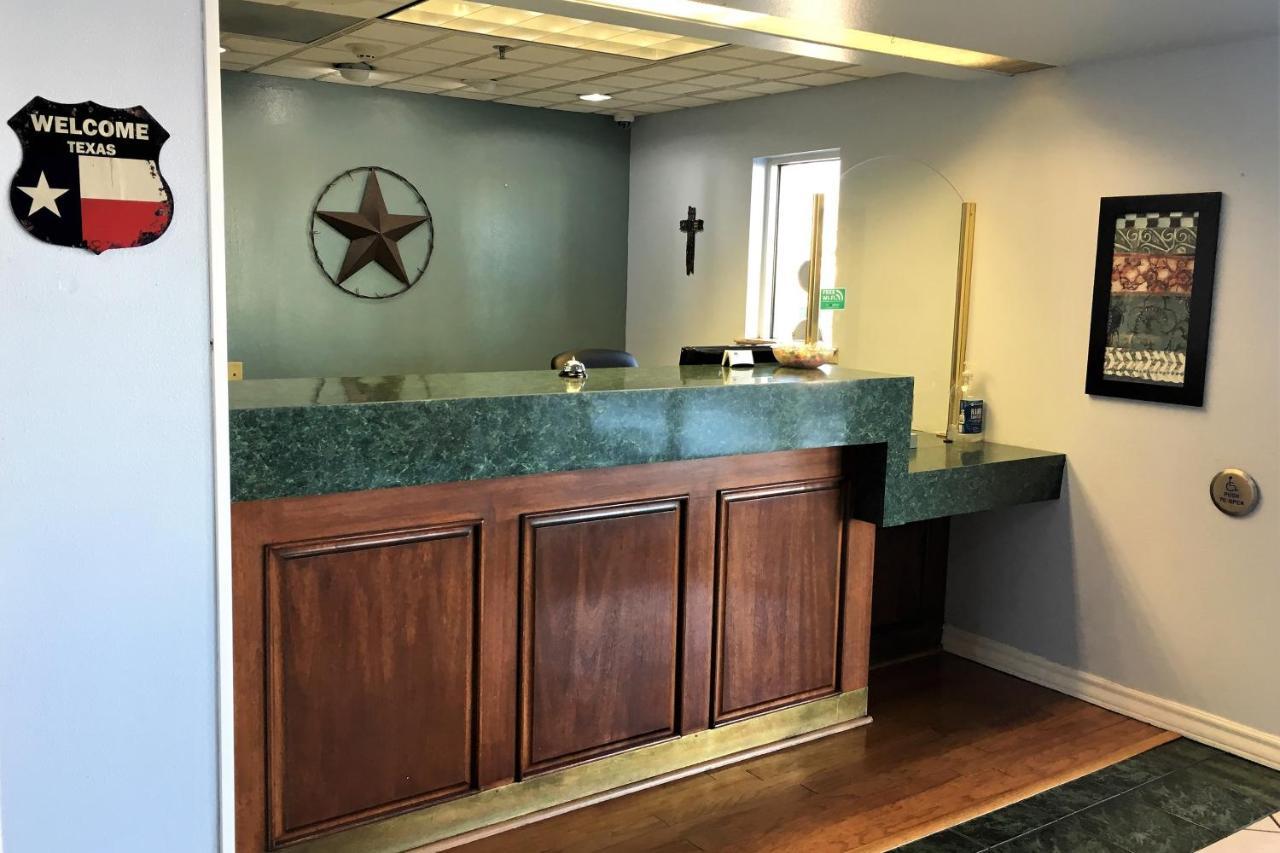 Americas - Airport / Medical Center Hotel 2*