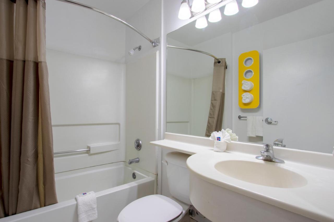 Hotel 6-el Paso, Tx - Southeast