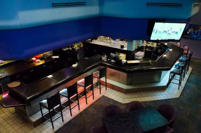 Wyndham Airport And Water Park Hotel 3*