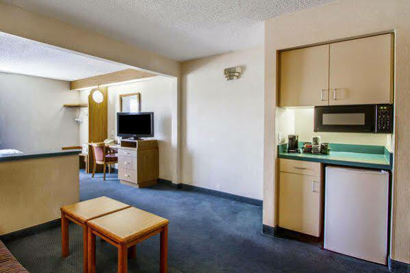 Spark By Hilton El Paso University Hotel