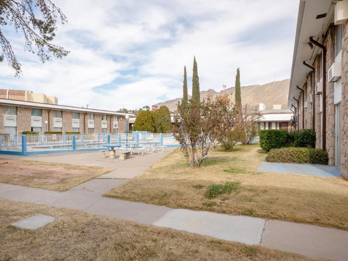 Oyo - University - 2 Mi From Las Palmas Medical Center 2* El Paso